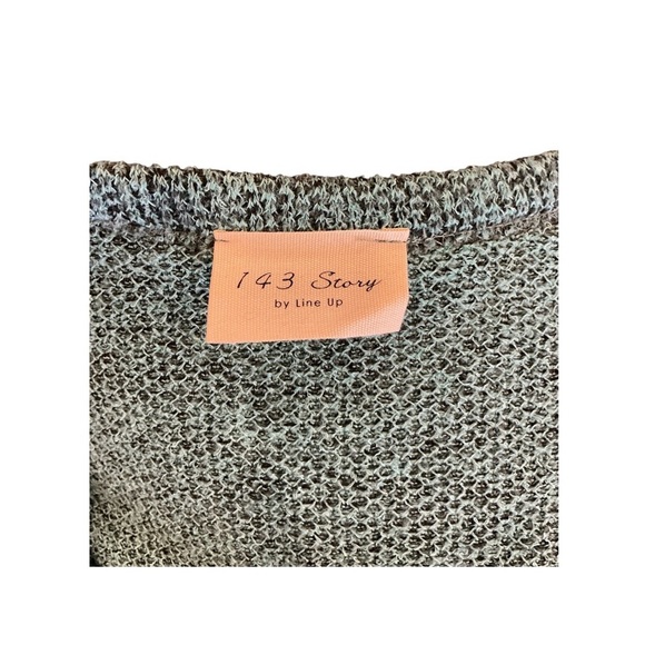 1.4.3. Story by Line Up Green Button-Up Cardigan Medium Tie Front soft texture - Picture 3 of 5